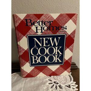 Better Homes and Gardens New Cookbook